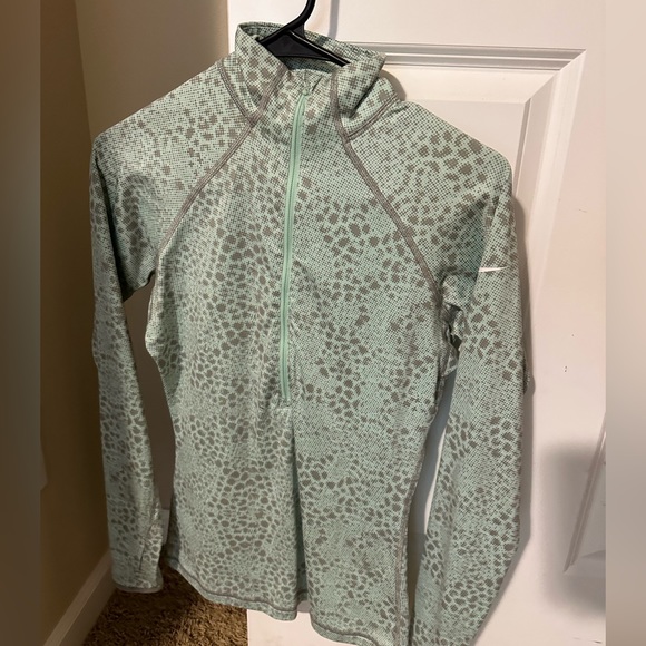 Nike Jackets & Blazers - Nike Dry Fit Quarter Zip